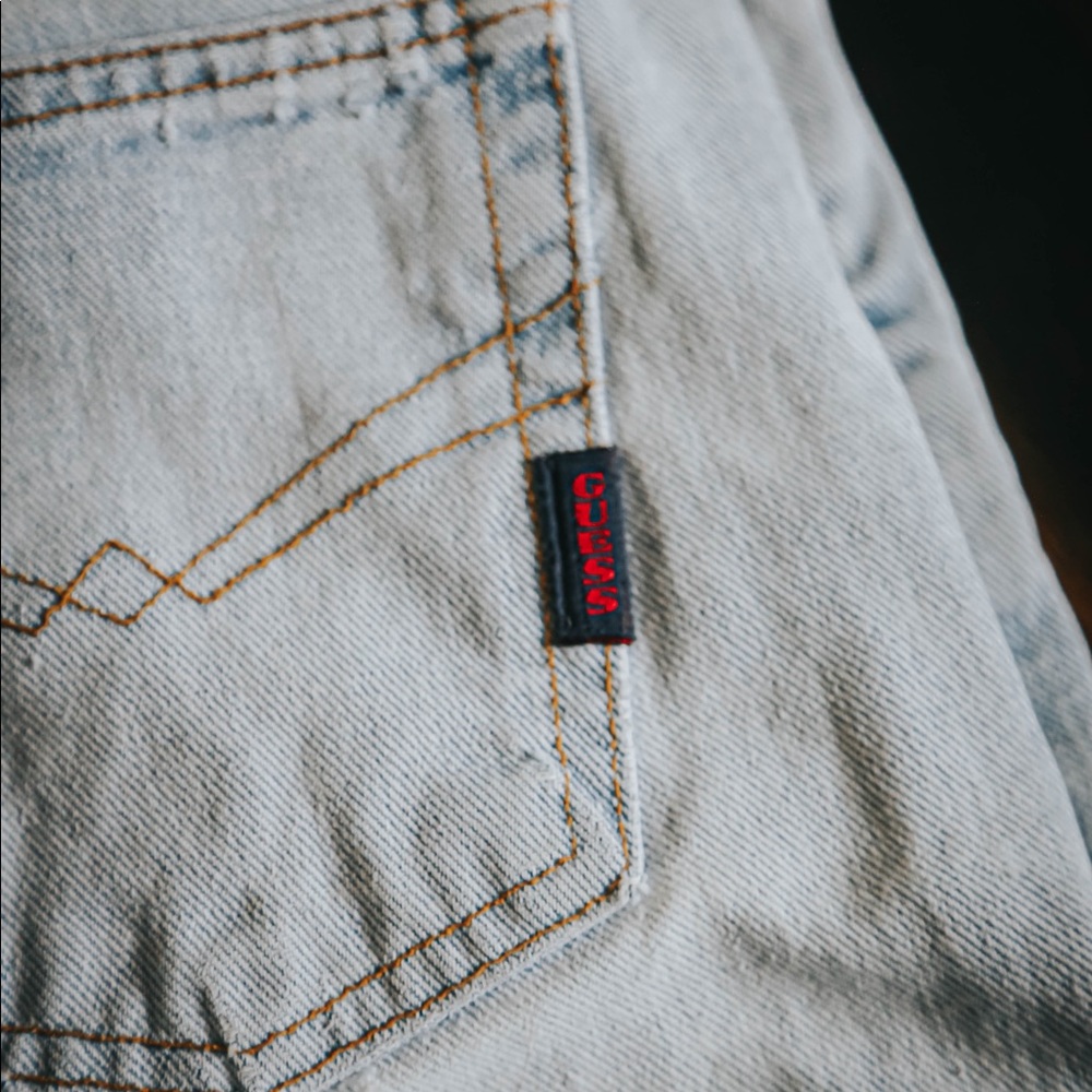 SOLD Vintage Button Fly Guess Jeans - size 28 - Distressed Style - Picture 7 of 7